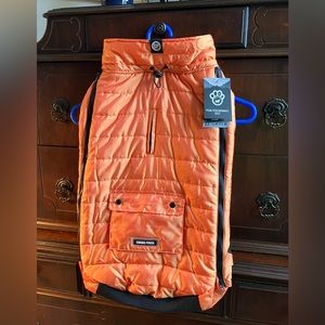 Canada pooch peak performance vest